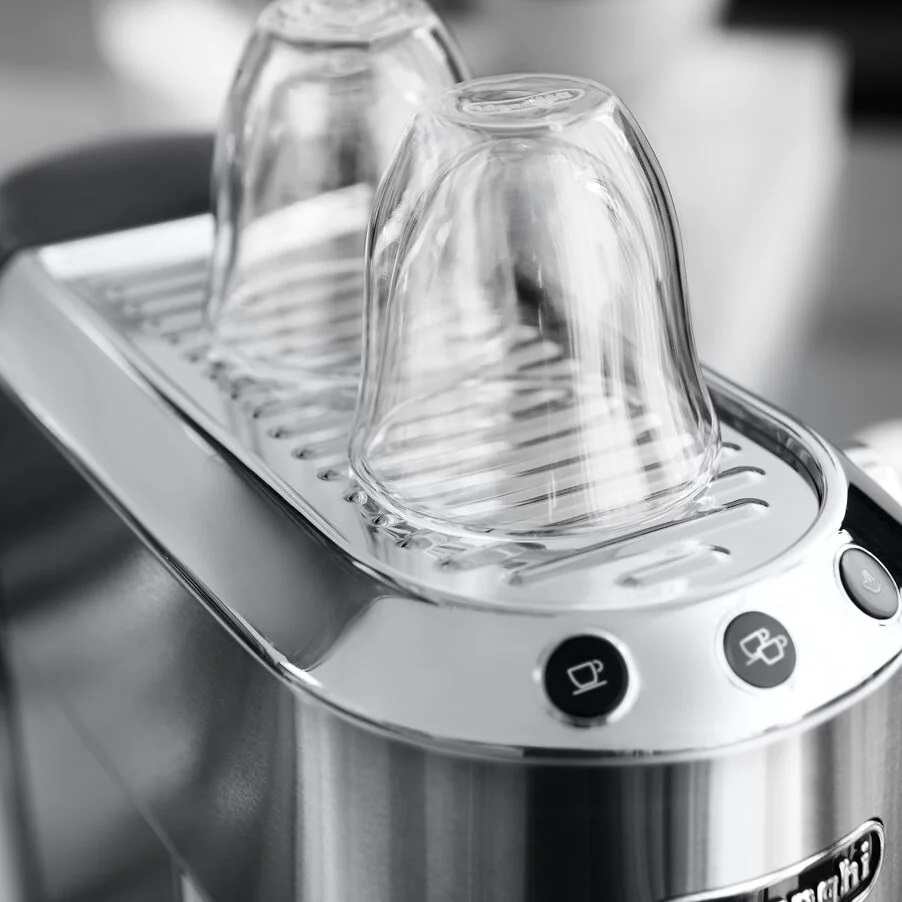 DeLonghi Dedica Coffee Machine Bundle | ECKG6820.M DeLonghi Dedica Coffee Machine Bundle | ECKG6820.M