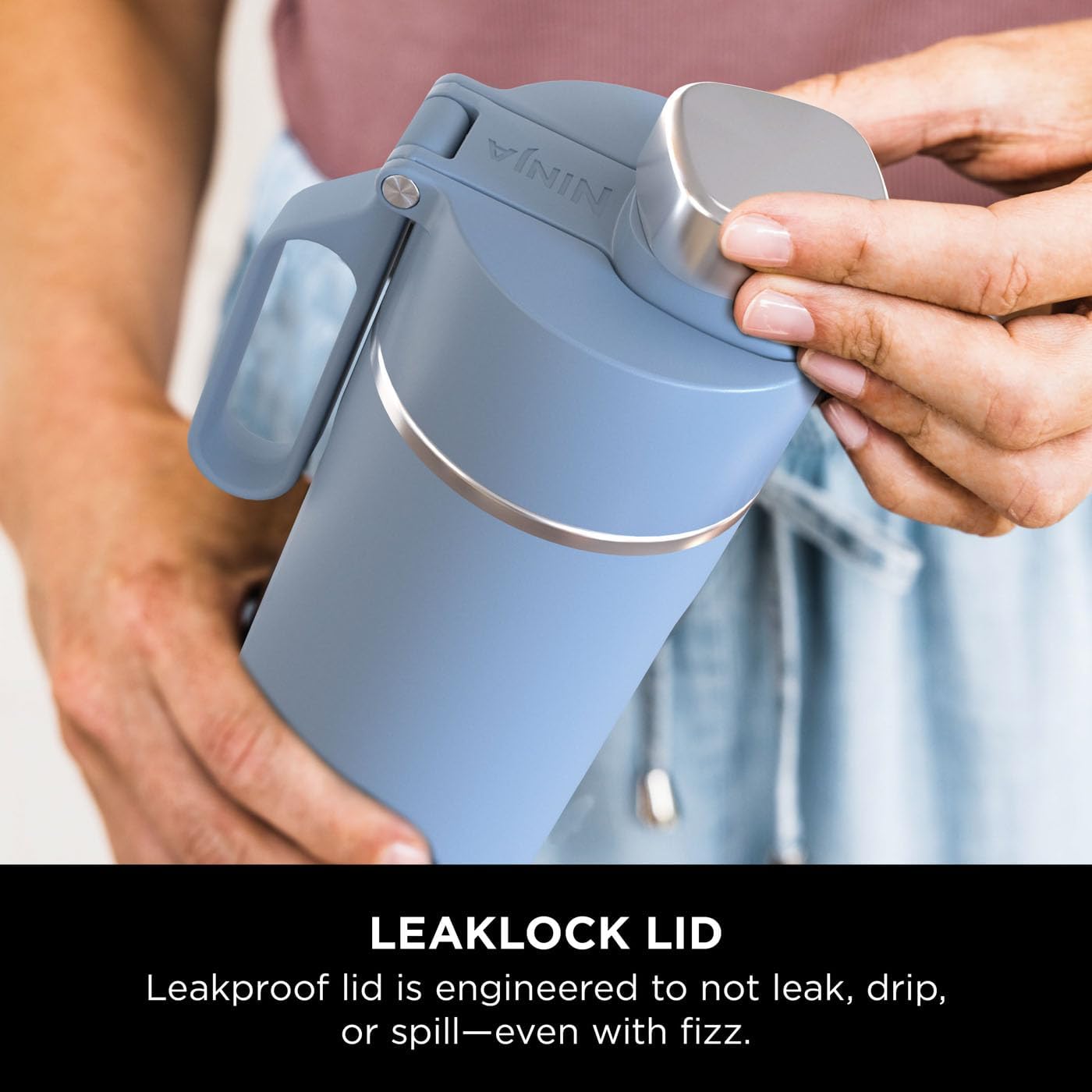 Ninja Thirsti 530ml Travel Bottle | Blue | DW1801EUUKBL Ninja Thirsti 530ml Travel Bottle | Blue | DW1801EUUKBL